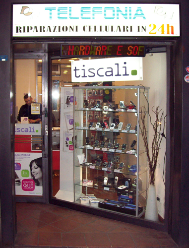 telefonia riparazioni cellulari rivenditore tiscali
