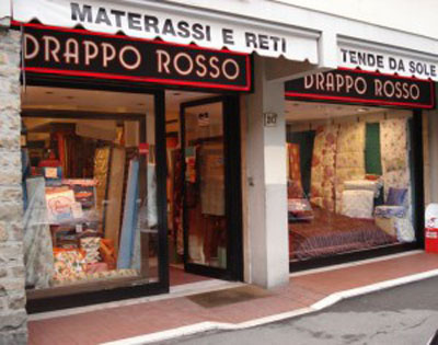 drappo rosso